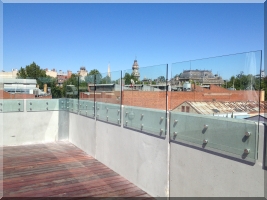 St Lukes Bendigo, Balustrade